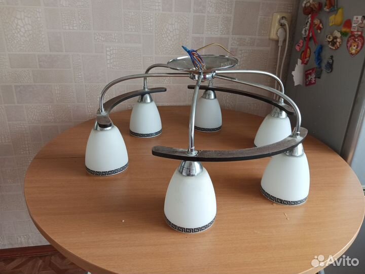 Люстра потолочная