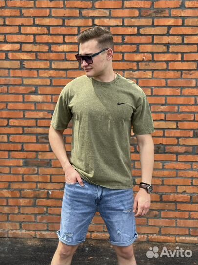 Футболки Nike