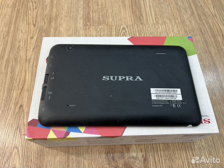 Планшет supra