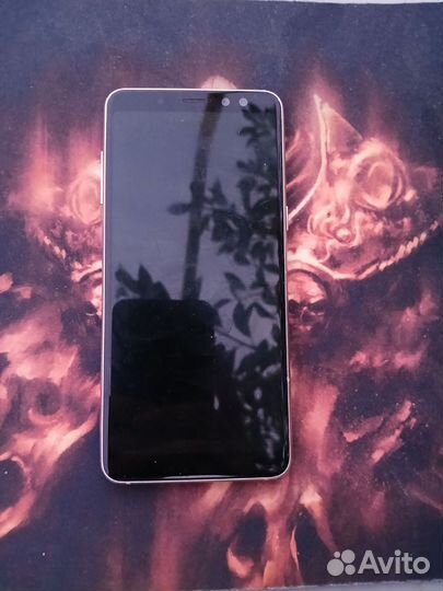 Samsung Galaxy S8, 4/64 ГБ