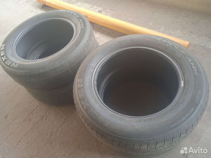 Nexen N'Priz AH5 215/65 R17 98T