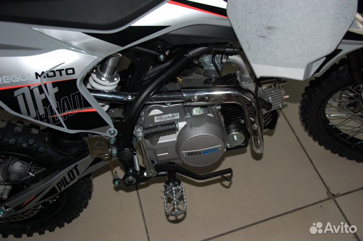 Regulmoto pilot EA