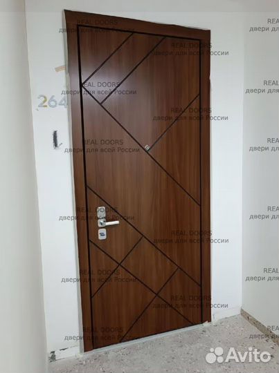 Входная металлическая дверь для квартиры