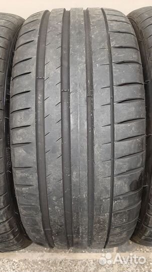 Michelin Pilot Sport 4 S 235/40 R19 96Y