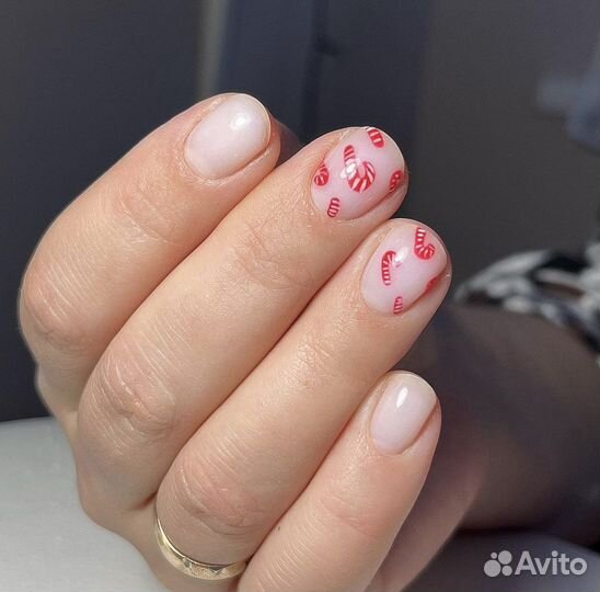 Маникюр на дому