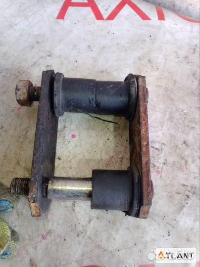 Серьга правая mazda bongo