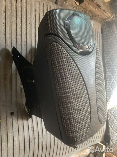 Подлокотник на авто(на классику подходит)