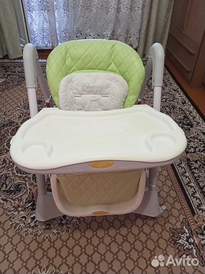 Стульчик для кормления Happy Baby William