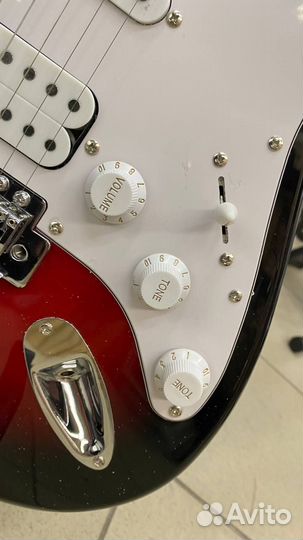 Электрогитара (Stratocaster) Fabio ST200