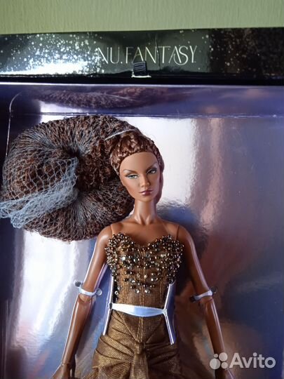 Korinne Dimas новый комплект