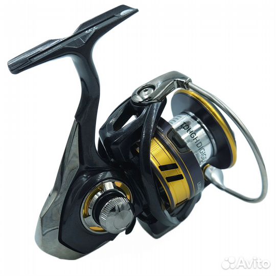 Катушка безынерционная Daiwa Legalis LT 4000D-CXH