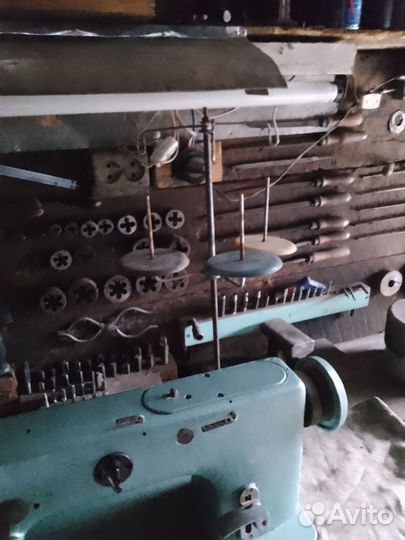 Швейная машина 1022