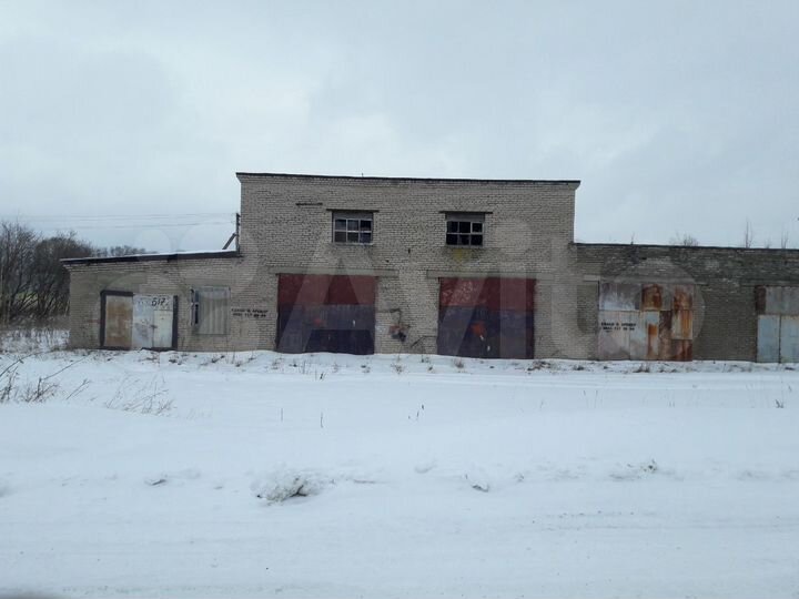 Гараж, > 30 м²