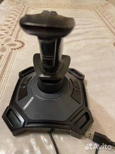 Джойстик Logitech Attack 3