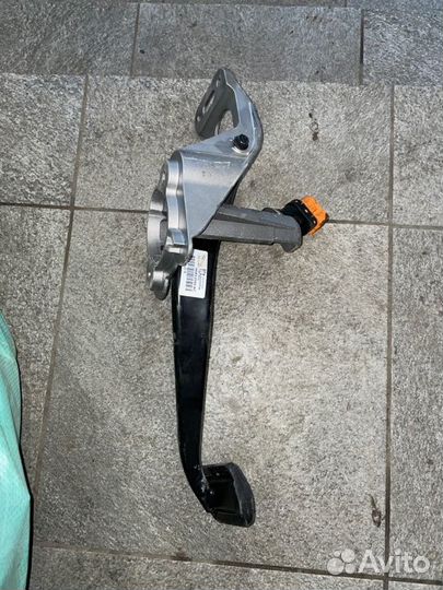 Педаль тормоза Jaguar F-Pace X761 AJ126 2016