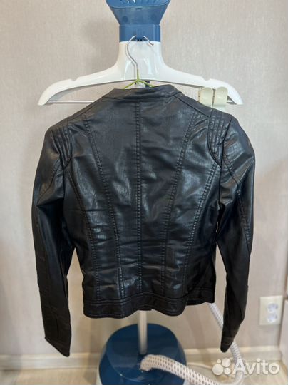 Кожаная куртка S