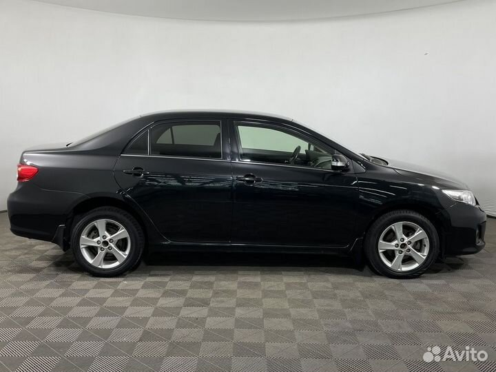 Toyota Corolla, 2010
