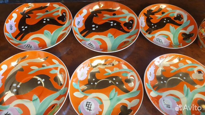 Предметы из сервиза Золотой олень