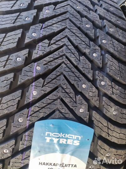 Nokian Tyres Hakkapeliitta 10p SUV 275/50 R21