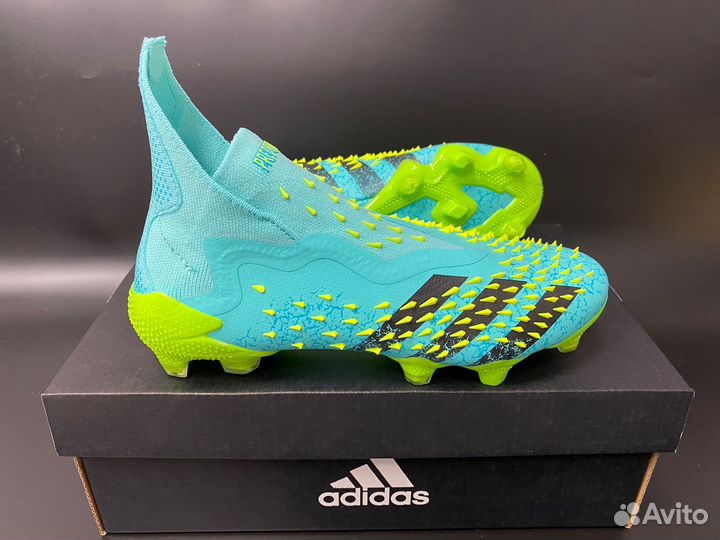 Футбольные бутсы Nike Adidas Puma