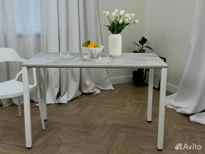 Стол прямоугольный