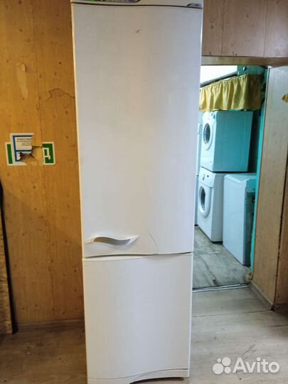 Холодильник Атлант б/у
