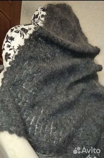 Пуховые косынки, носки