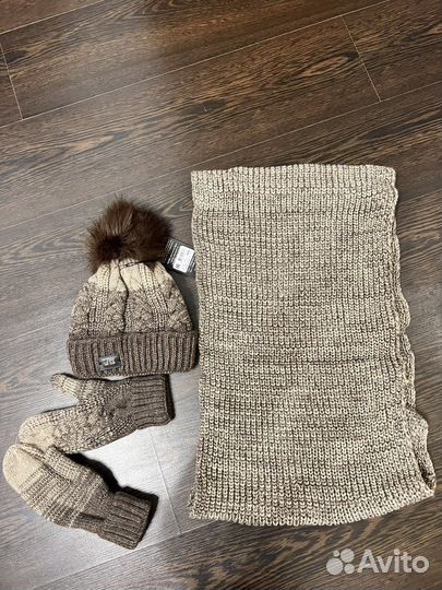 Набор- Шапка/варежки/хомут