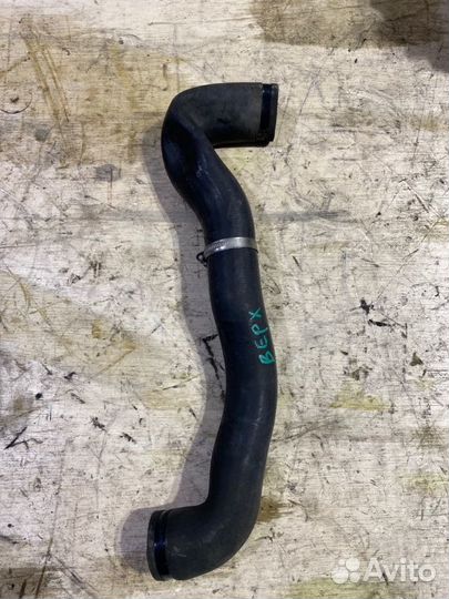 Патрубок радиатора Mercedes-Benz M-Class W163