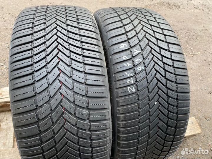 Bridgestone Weather Control A005 225/40 R19 93Y