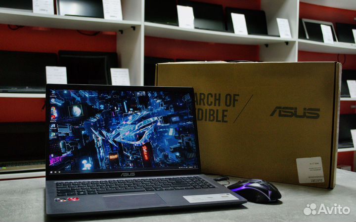 Большой выбор ноутбуков для работы и игр