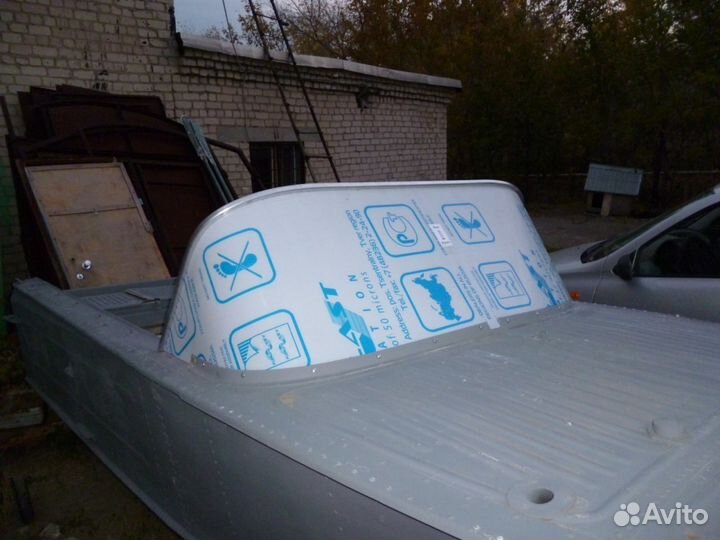 Стекло ветровое на катер, лодку
