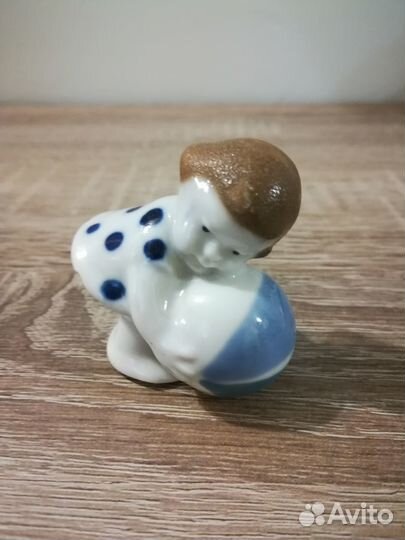 Советские статуэтки фарфор. подарок