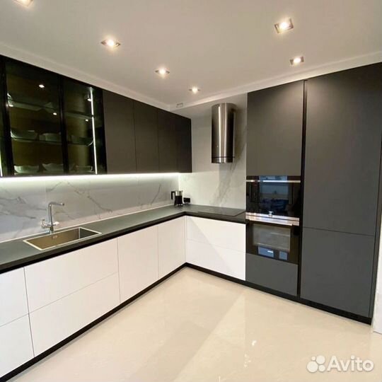 Кухни на заказ. Своё производство