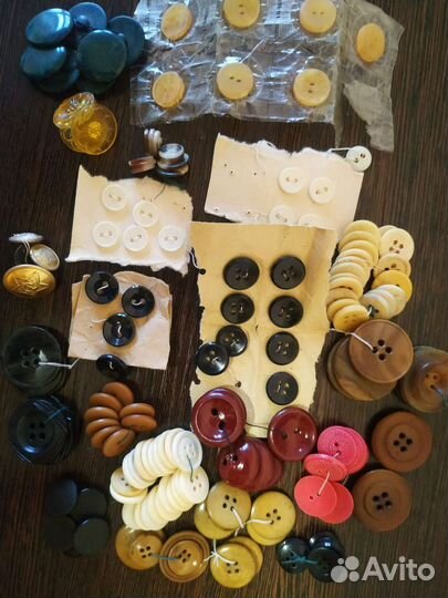 Пуговицы винтаж. СССР ранний.Комплектами