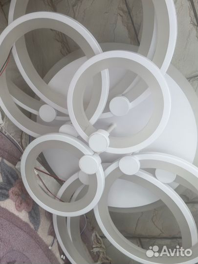 Люстра потолочная светодиодная с пультом