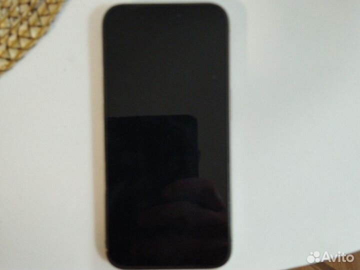 iPhone 15 Pro, 128 ГБ