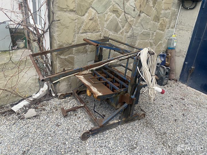 Станок для блоков