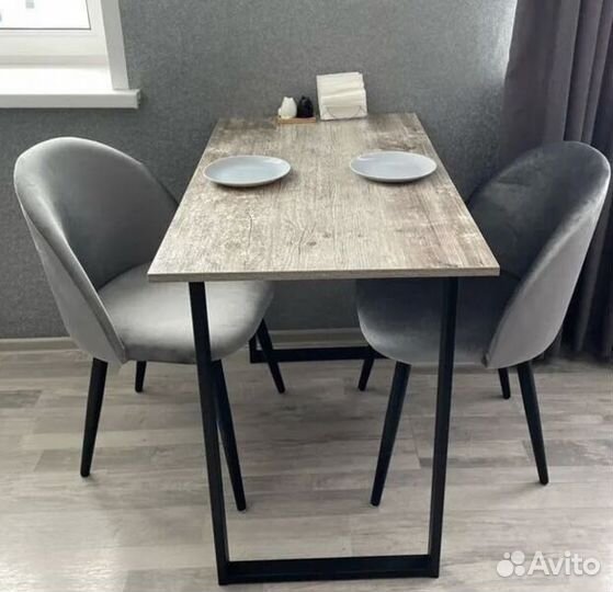 Стол письменный