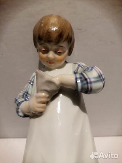 Девочка с тележкой Серия Детство Мейссен