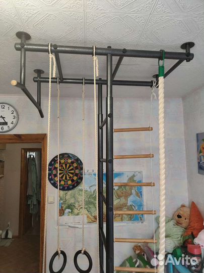 Спортивный комплекс, шведская стенка с турником