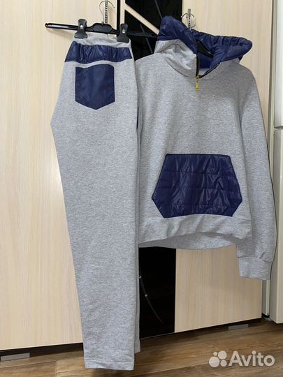 Спортивный костюм женский 42-44 размер