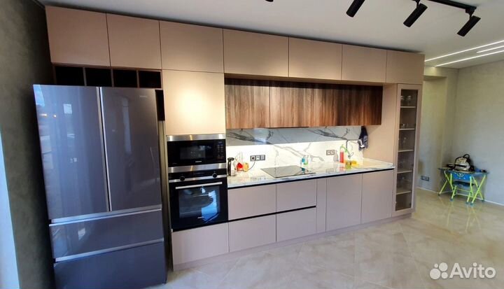 Кухонный гарнитур 