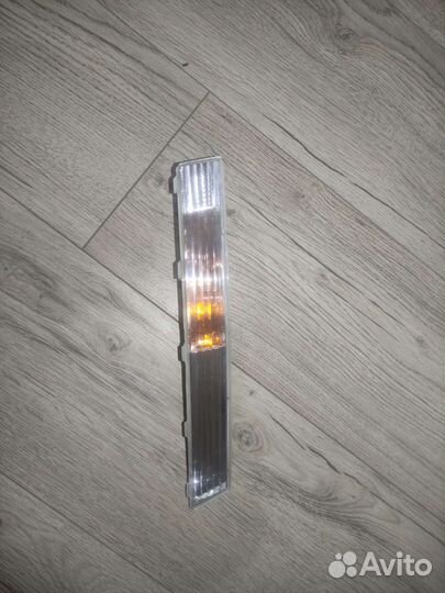 Поворотник в бампер passat b6