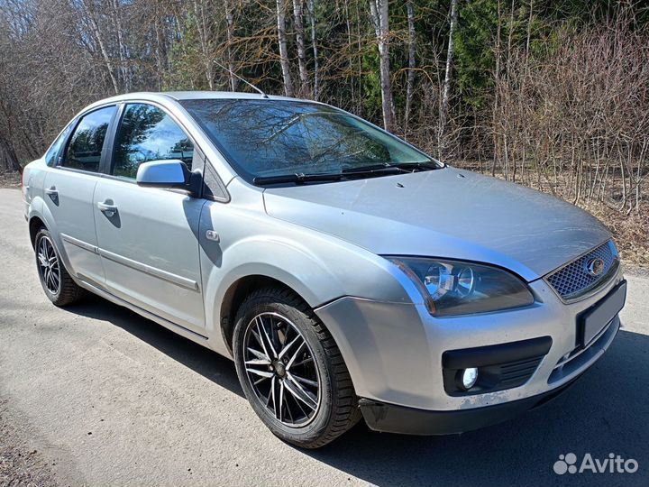 Ford Focus 1.6 AT, 2005, 250 000 км