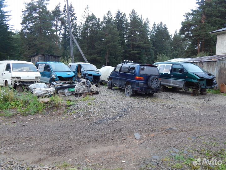 Авторазбор Mitsubishi Delica