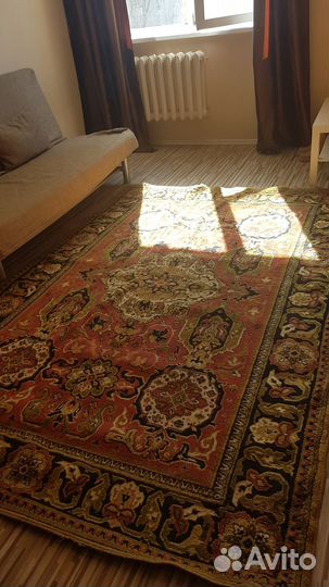 Ковер бу шерстяной