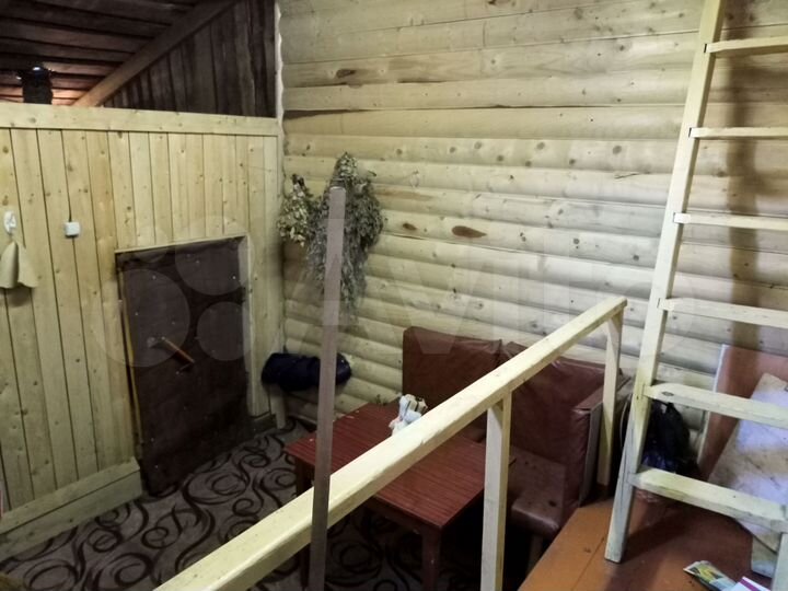 Дом 105 м² на участке 4 сот.