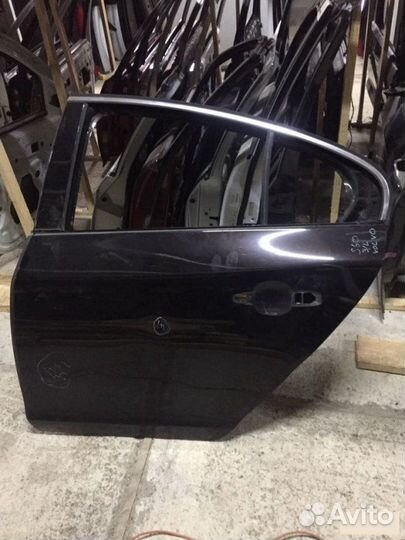 Дверь задняя левая Volvo S60 2 B5204T8