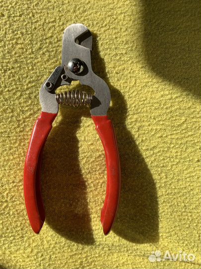 Когтерезка для мелких собак